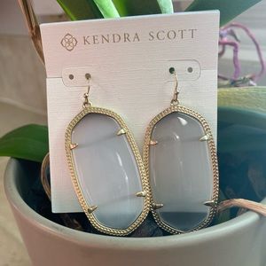 Kendra Scott Danielle Earrings